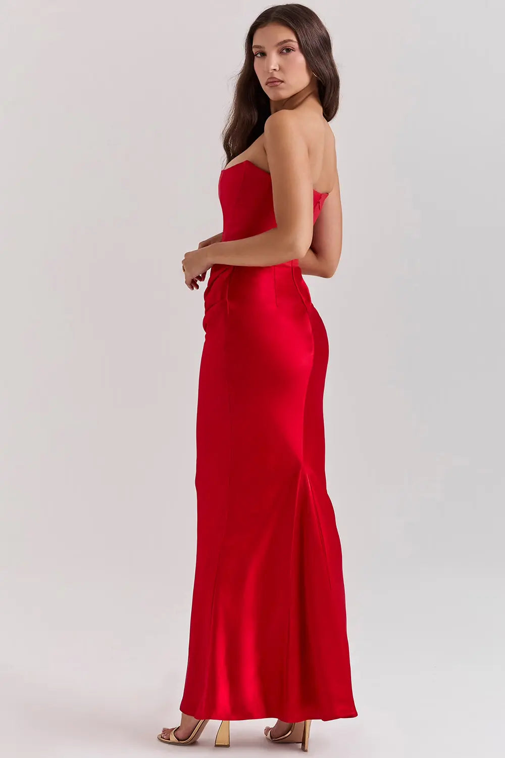 Damen Maxikleid mit trägerlosen Oberteil und gerafftem Taillenbereich