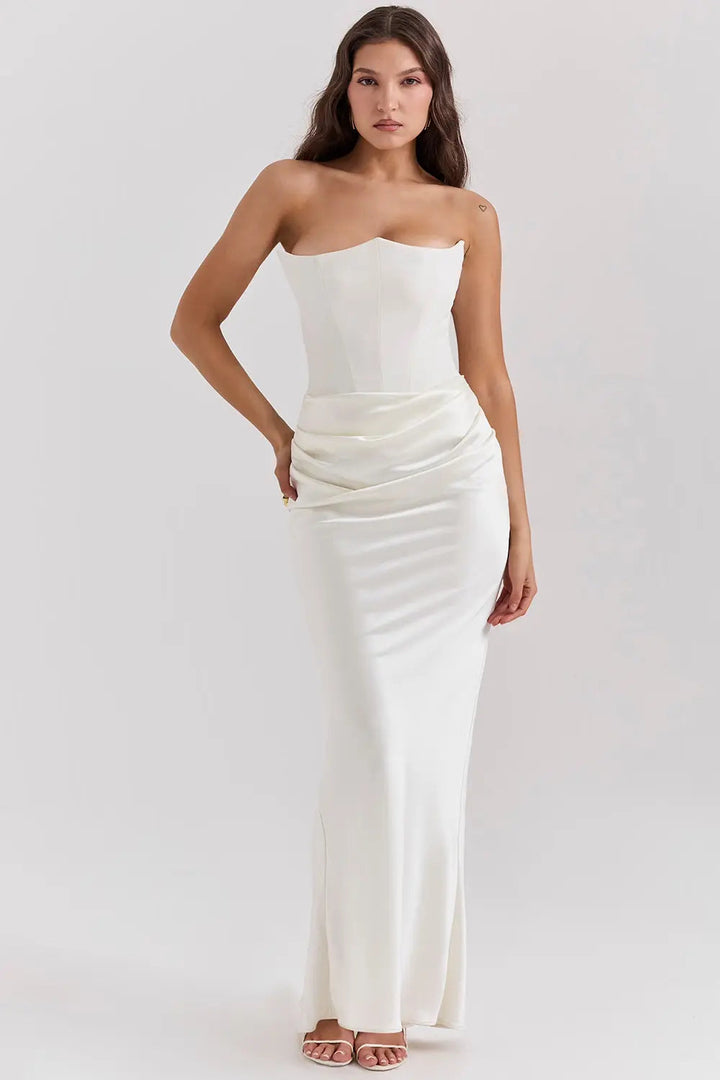Damen Maxikleid mit trägerlosen Oberteil und gerafftem Taillenbereich