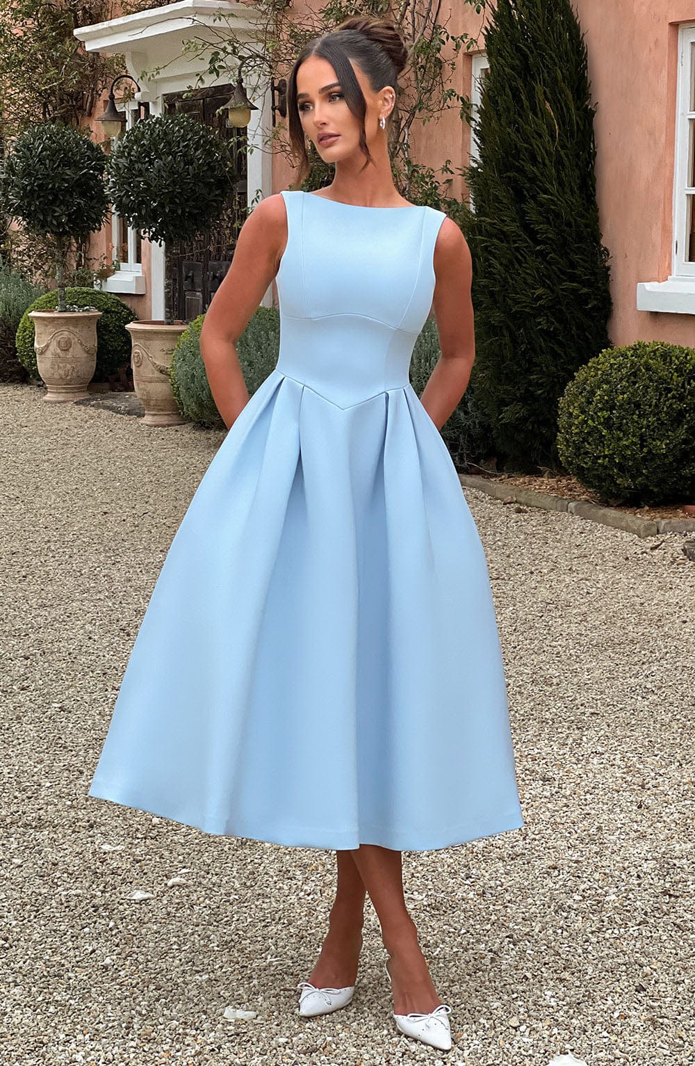 Damen Midikleid mit Bootsausschnitt V Taillennaht und Weitem Faltenrock