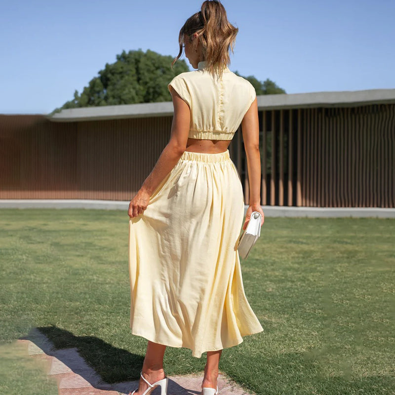 Damen Midikleid mit gerafftem Oberteil Kappenärmeln und seitlichen Taillenausschnitten