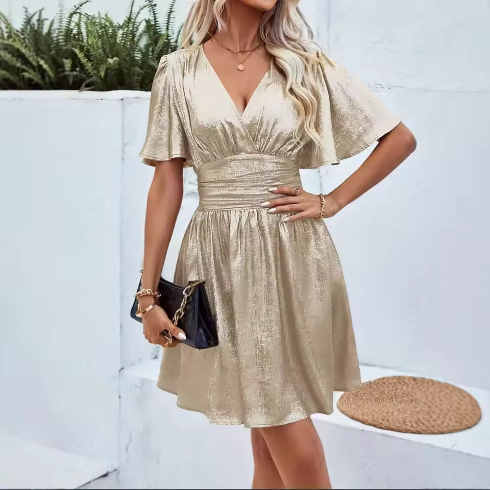 Damen Minikleid mit V-Ausschnitt Wickeloptik Flatterärmeln und Geraffter Taille