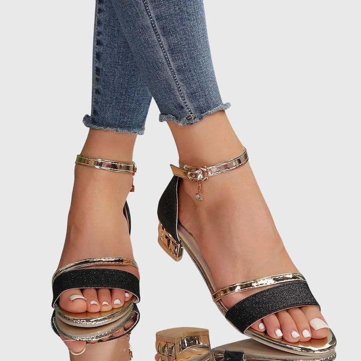 Damen Offene Wedge-Sandalen mit Knöchelriemen und Metallischen Details-Women Footwear-Alpenkind