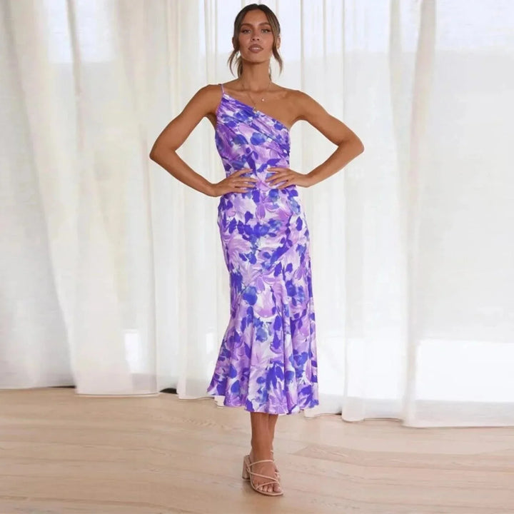 Damen One-Shoulder-Midikleid mit Blumenmuster und Drapierung am Schulterbereich mit glänzender Oberfläche