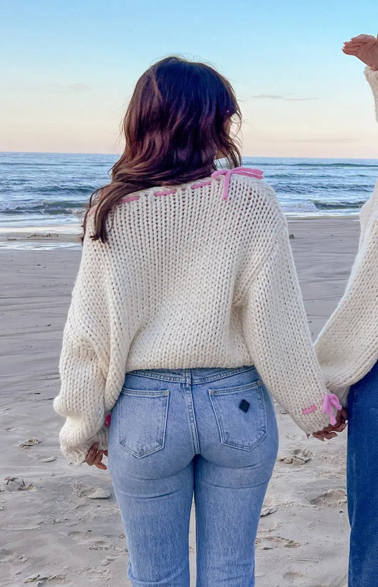 Damen Pullover mit weitem Bootsausschnitt und rosa Schleifendetails