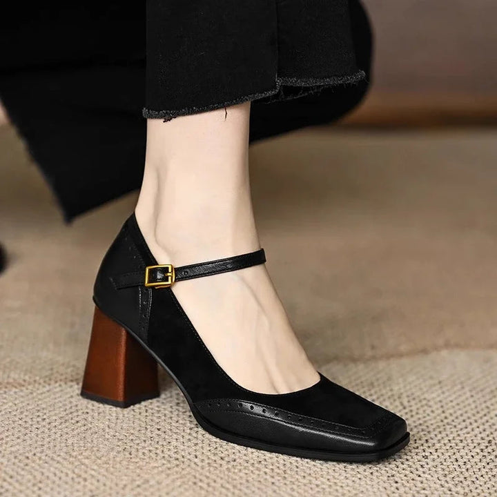 Damen Pumps mit eckiger Spitze und Riemenverschluss-Women Footwear-Alpenkind