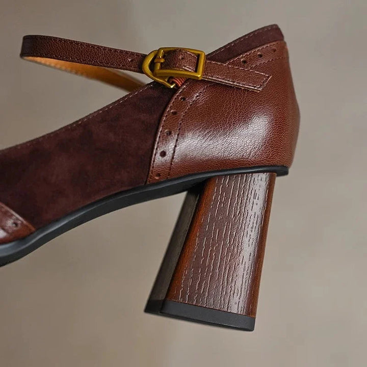 Damen Pumps mit eckiger Spitze und Riemenverschluss-Women Footwear-Alpenkind