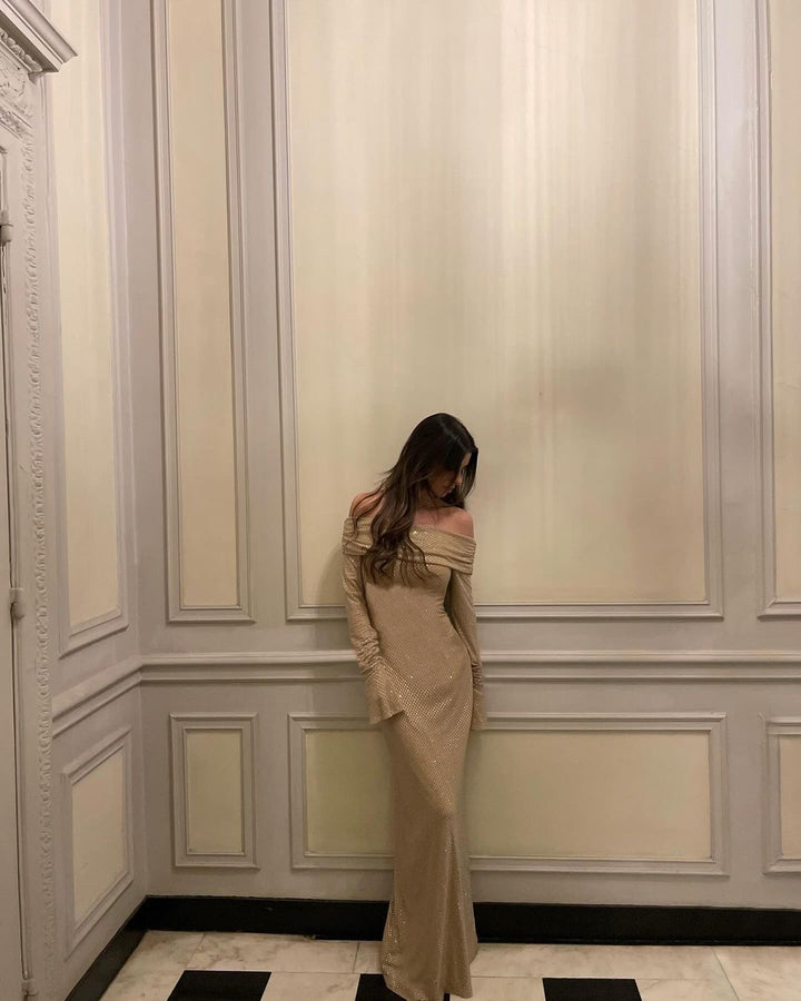 Damen Schulterfreies Glitzer-Maxikleid mit langen Ärmeln