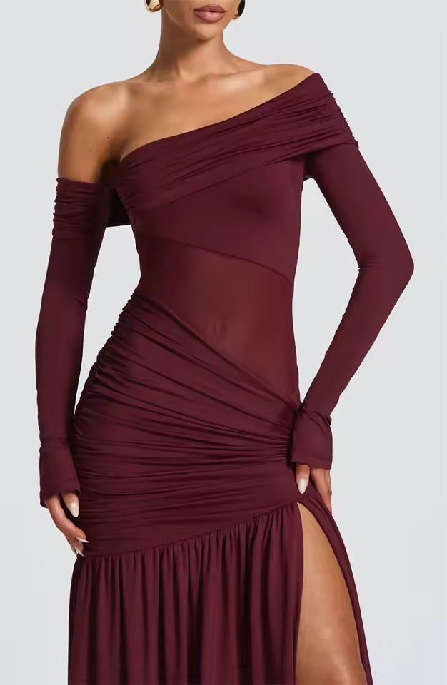 Damen Schulterfreies Maxikleid mit langen Ärmeln und seitlichem Schlitz mit durchsichtigem Einsatz