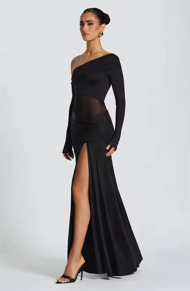 Damen Schulterfreies Maxikleid mit langen Ärmeln und seitlichem Schlitz mit durchsichtigem Einsatz