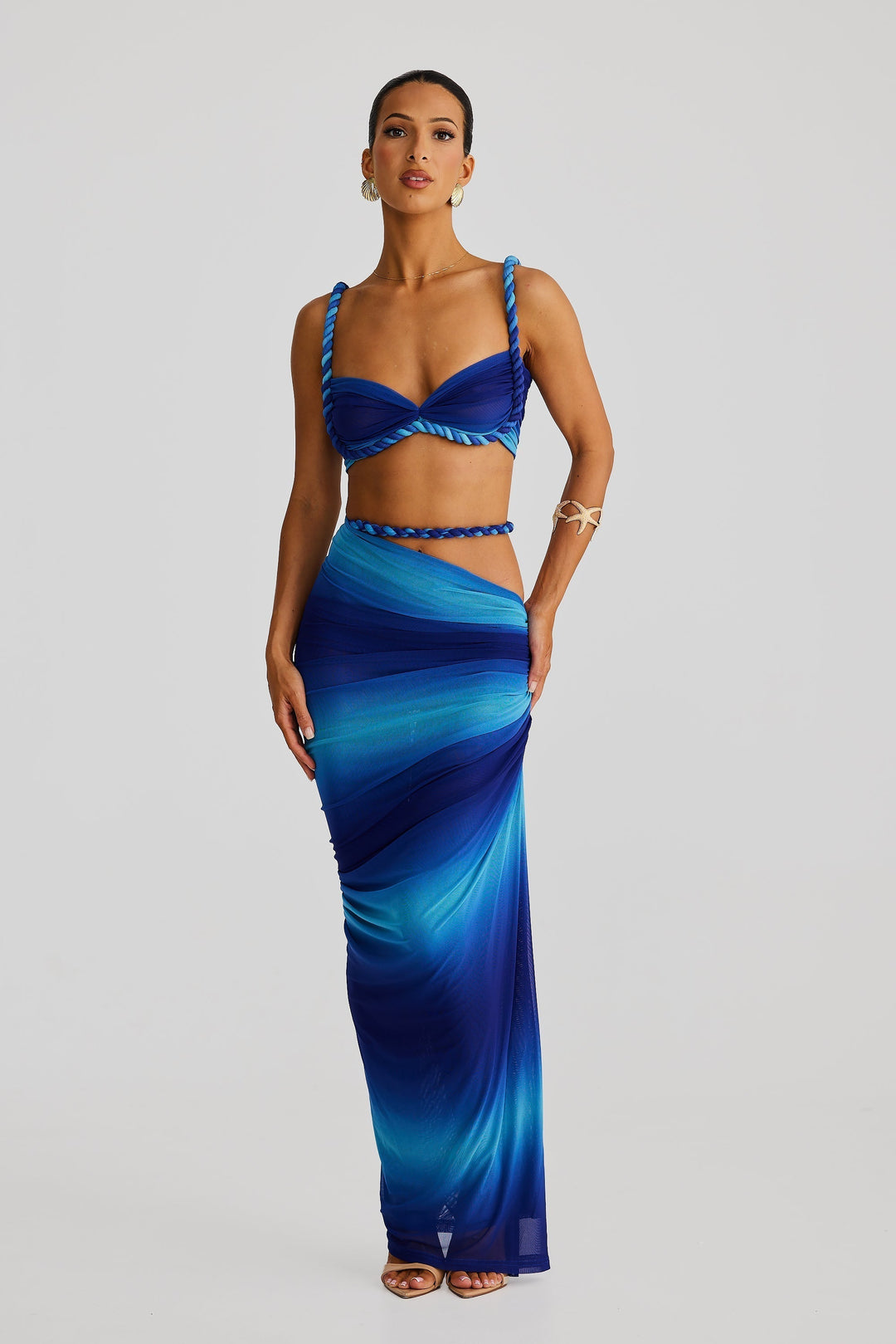 Damen Set mit Bustier-Oberteil und Maxirock mit geflochtenen Trägern und seitlicher Raffung