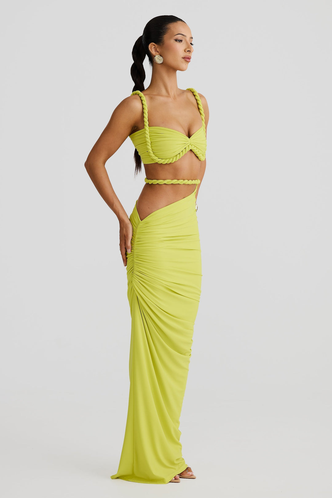 Damen Set mit Bustier-Oberteil und Maxirock mit geflochtenen Trägern und seitlicher Raffung