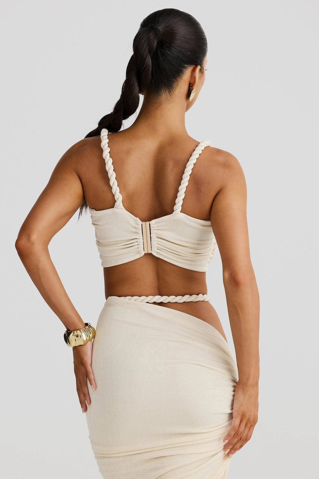 Damen Set mit Bustier-Oberteil und Maxirock mit geflochtenen Trägern und seitlicher Raffung