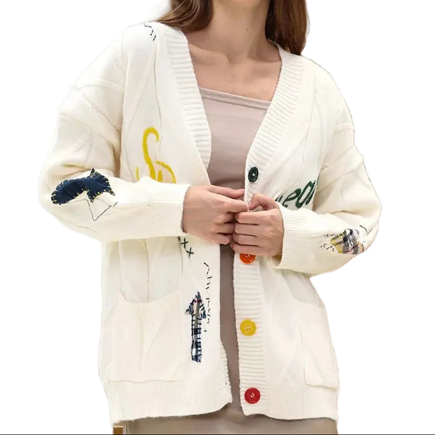 Damen Strickjacke mit Knopfleiste, V-Ausschnitt und aufgesetzten Taschen-Women cardigans-Alpenkind