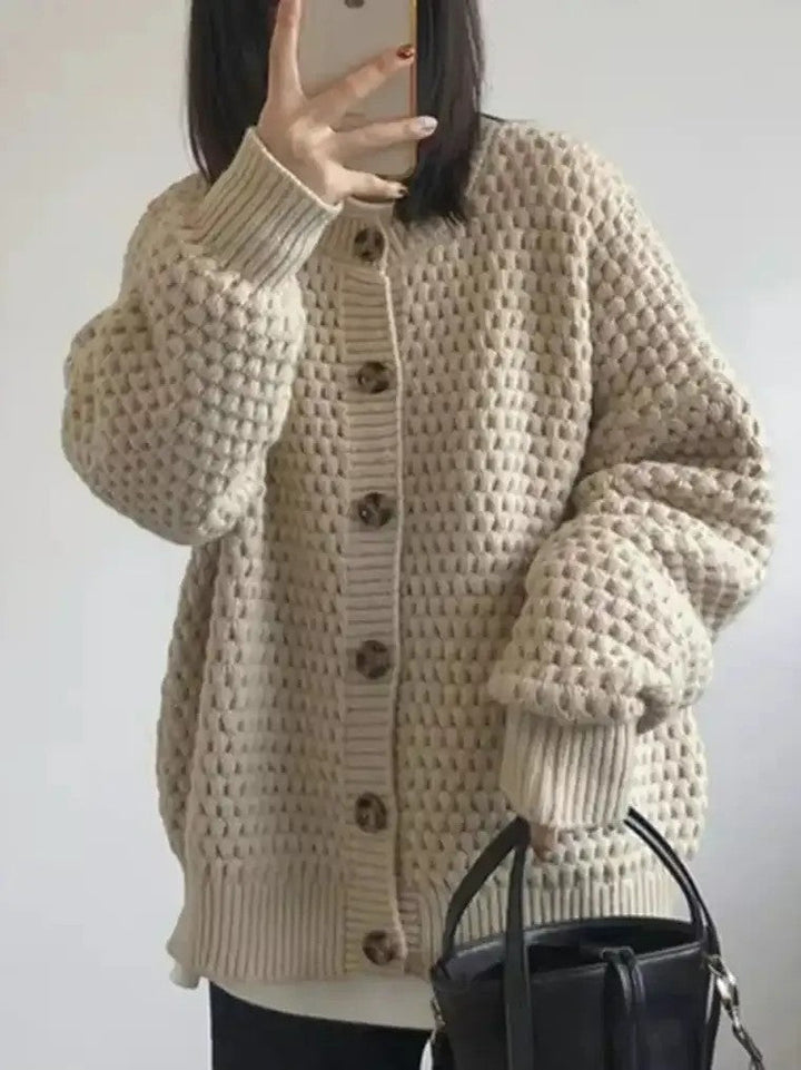 Damen Strickjacke mit Rundhalsausschnitt Knopfverschluss Ballonärmeln und Strukturmuster
