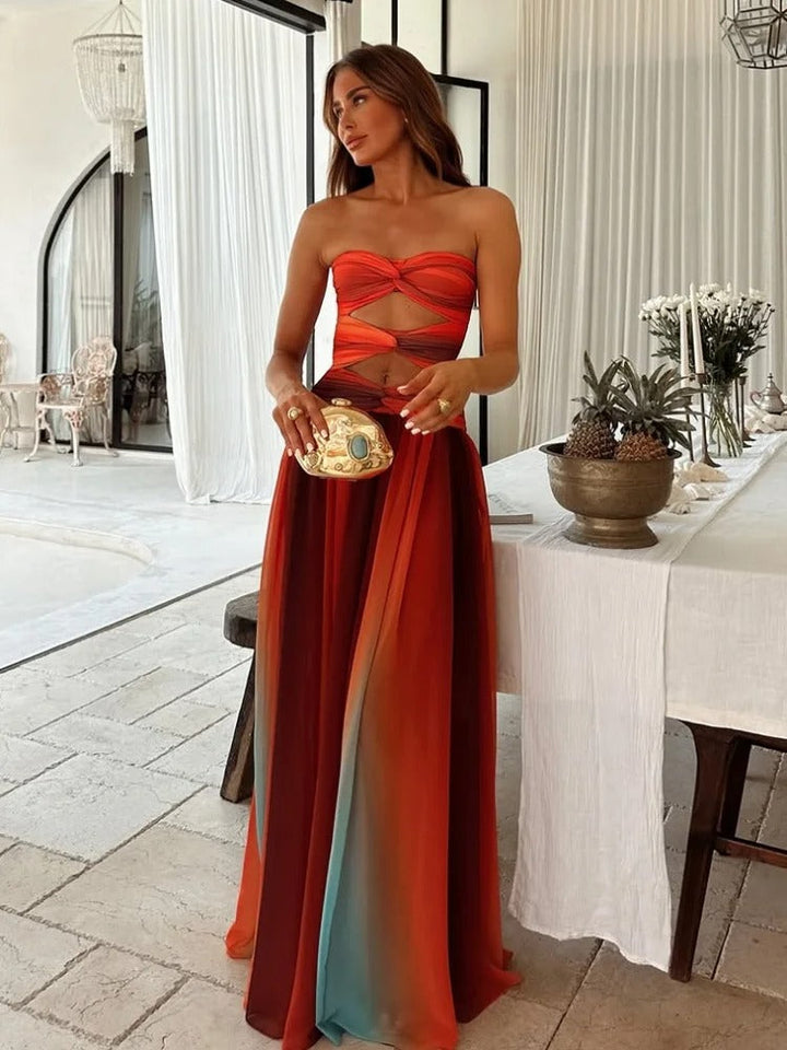 Damen Trägerloses Maxikleid mit gedrehtem Brustbereich und Ausschnitten an der Taille mit Farbverlauf