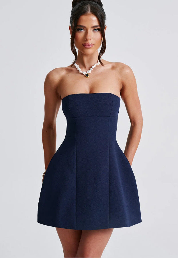 Damen Trägerloses Minikleid mit Paneelnähten und Ausgestelltem Rock