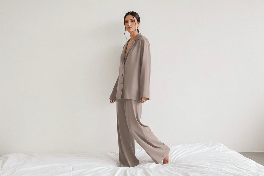 Damen Zweiteiliges Set mit Langarmhemd und weiter Hose-Women Set-Alpenkind