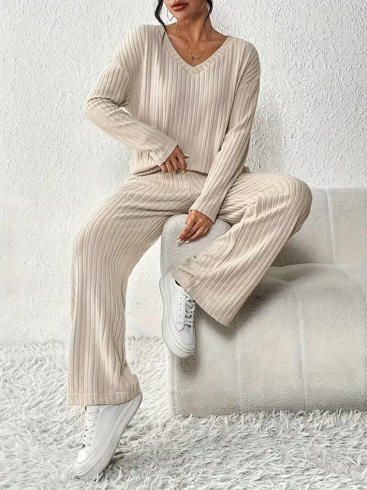 Damen Zweiteiliges Set mit V-Ausschnitt Oberteil und Weiter Hose