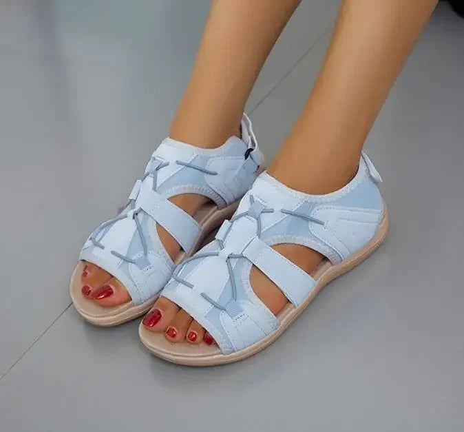 Orthopädische Sandalen mit Klettverschluss Riemen