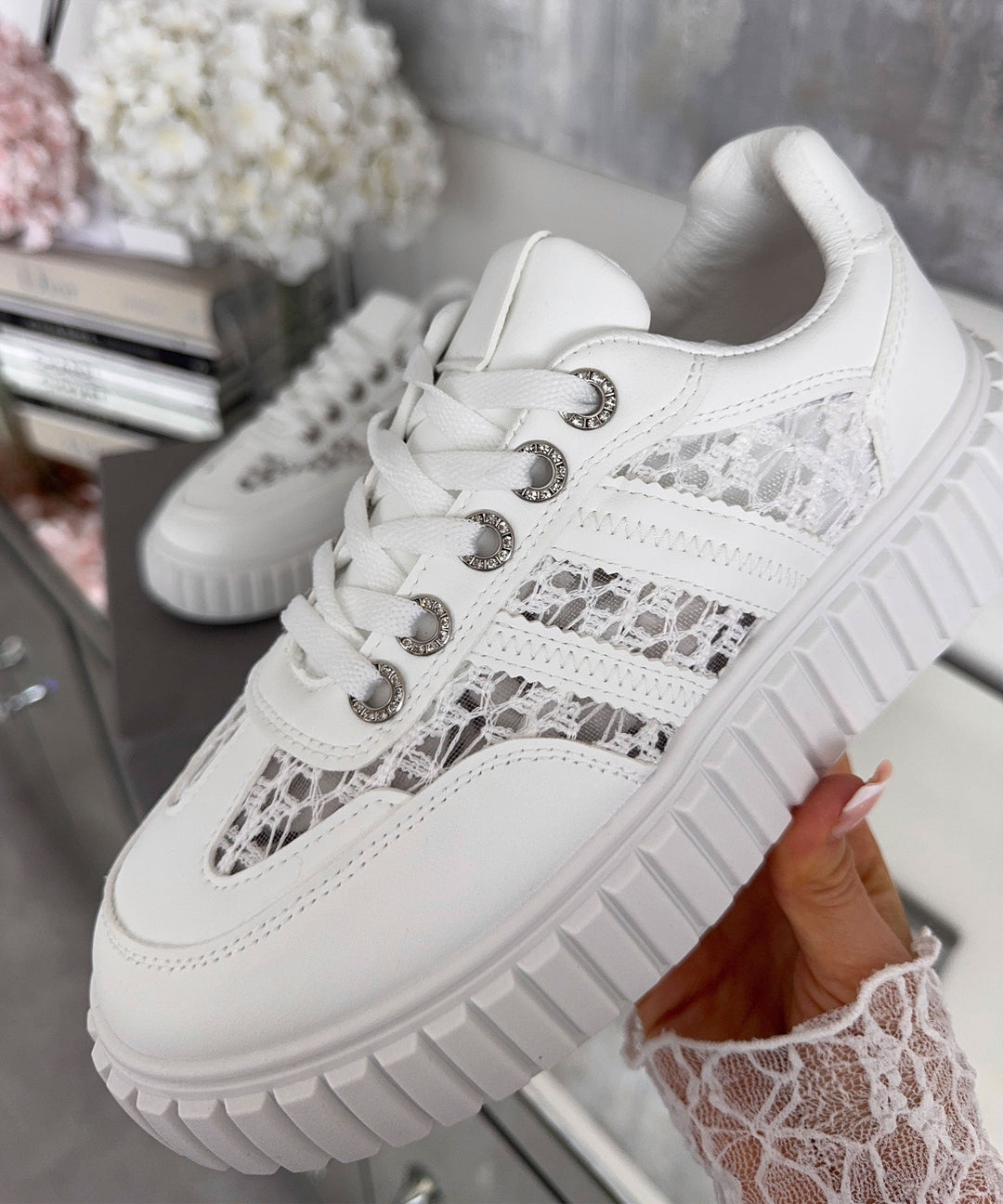 Sneaker Madeleine Weiß