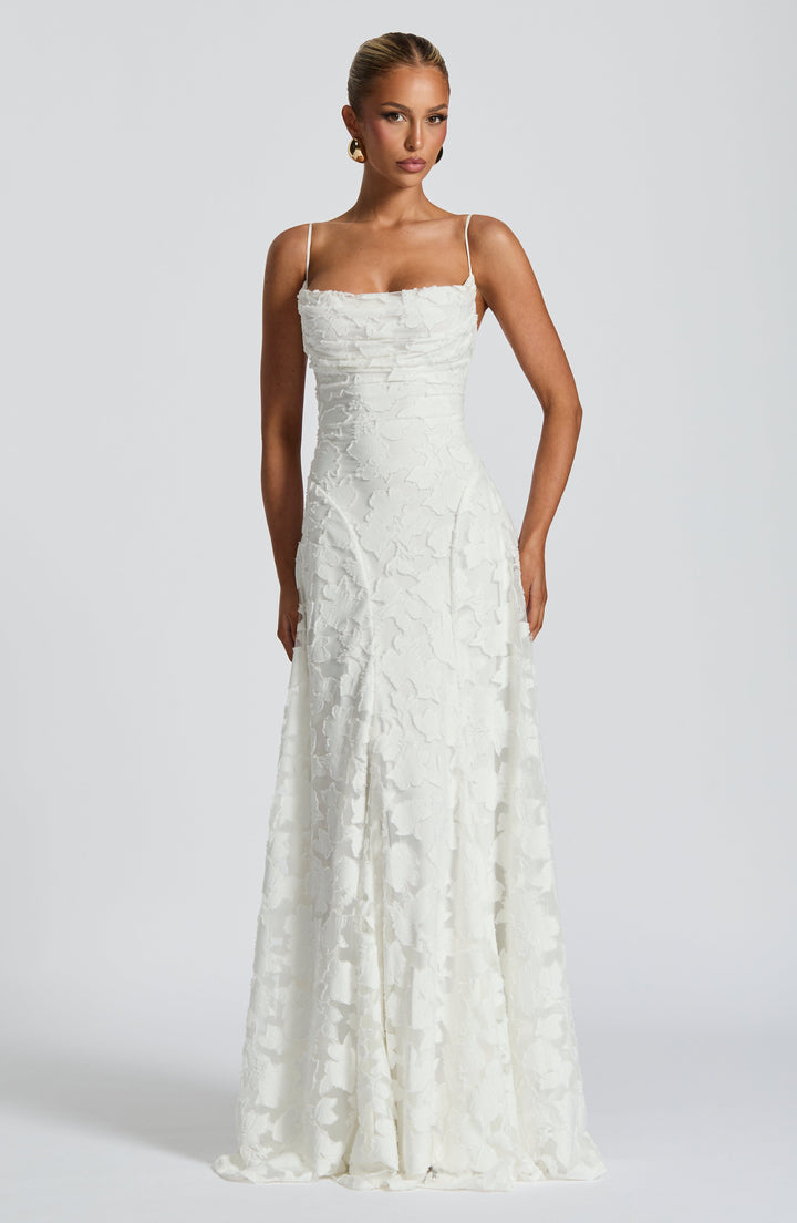 Karin – Stylish maxi dress for everyday wear - Image 3