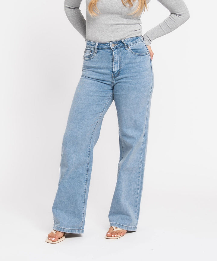 Stretch Straight Leg Jeans Heart Blau Ladypolitan ♡