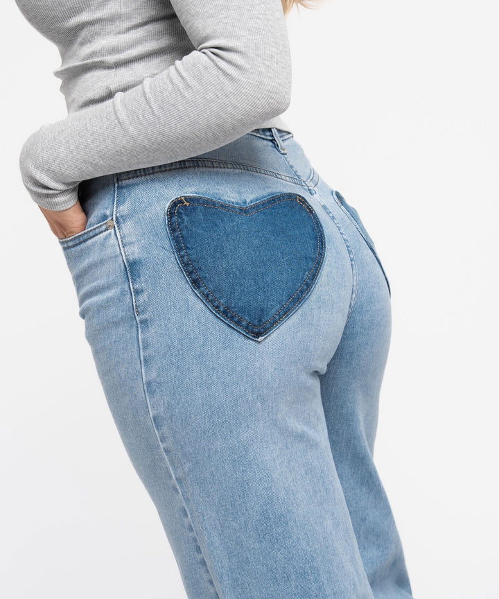 Stretch Straight Leg Jeans Heart Blau Ladypolitan ♡