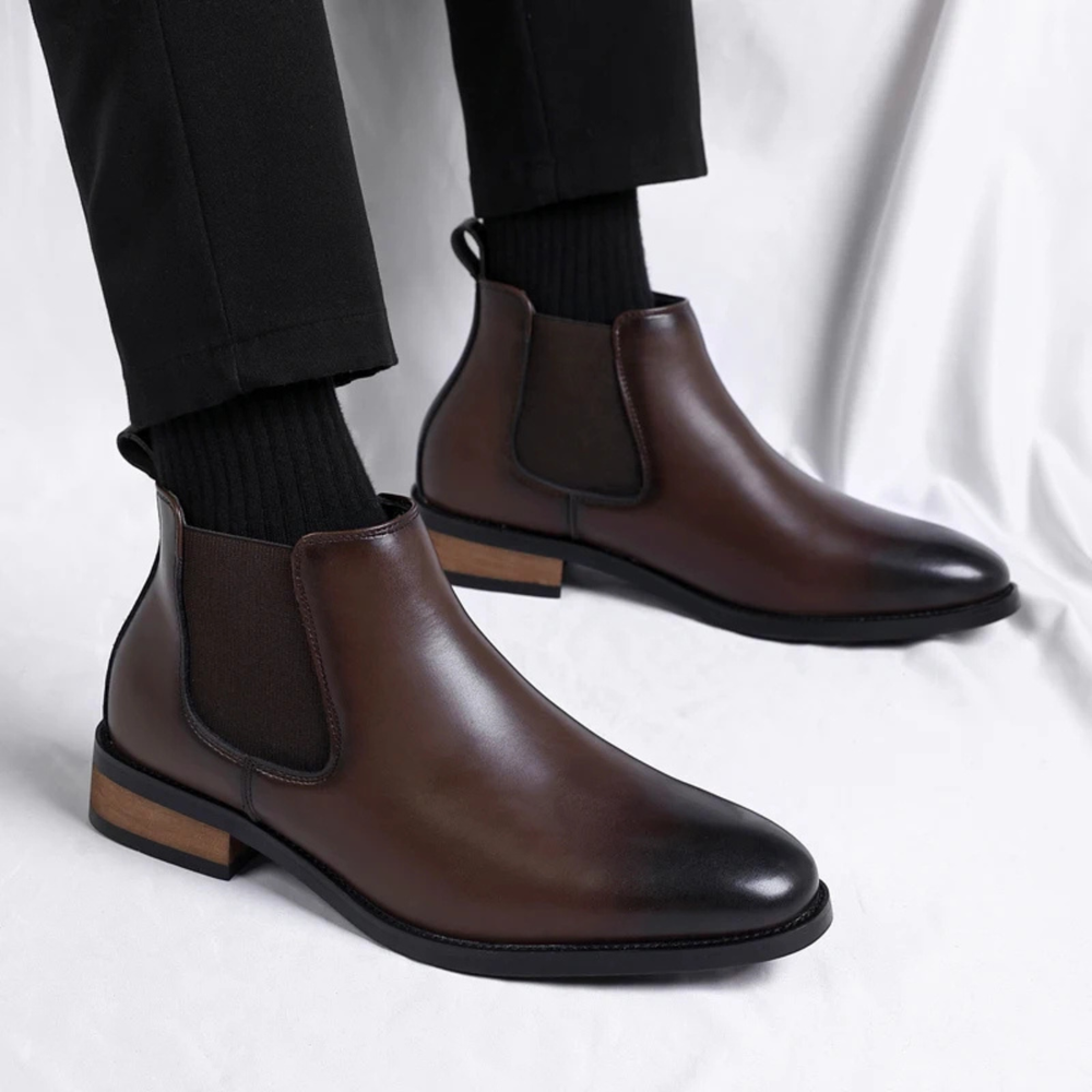 Herren Stiefeletten mit elastischen Seiteneinsätzen und Zuglaschen-Men Footwear-Alpenkind