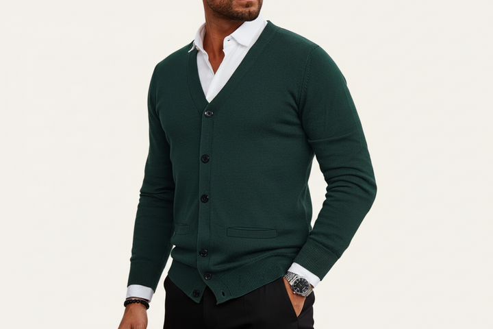 Herren Strickjacke mit Knopfleiste, V-Ausschnitt und Rippbündchen-Men Cardigans-Alpenkind