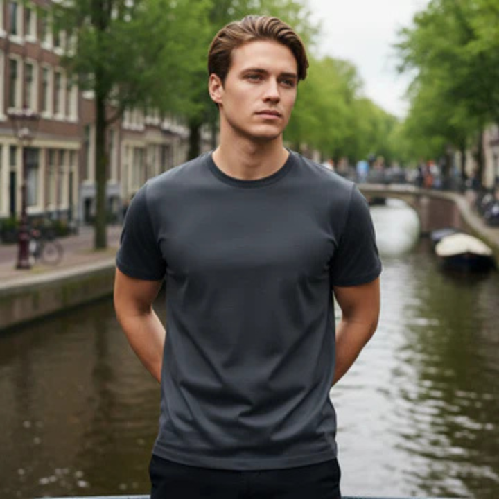 Herren T-Shirt mit kurzen Ärmeln, Rundhalsausschnitt und geradem Saum-Men Tops-Alpenkind