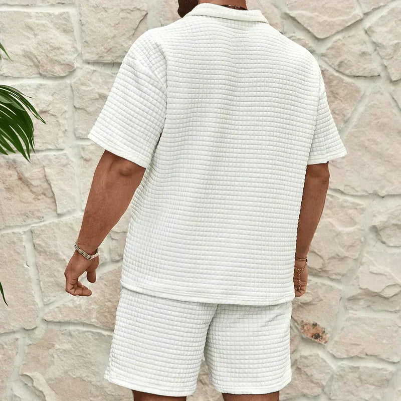 Herren Zweiteiliges Set mit Kurzarmshirt und Shorts mit Struktur-Men Sets-Alpenkind