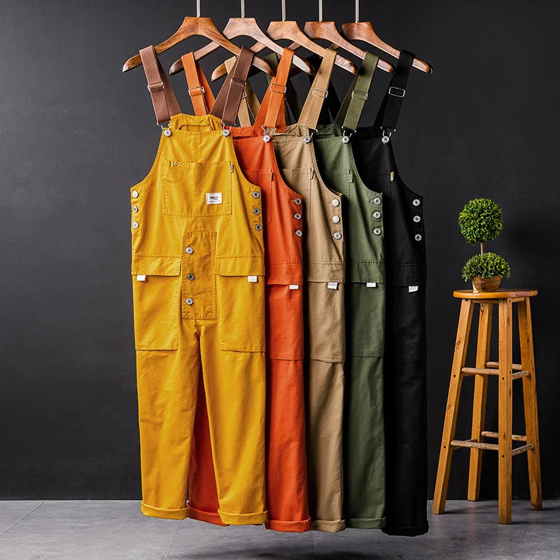 Gartenoverall mit verstellbaren Trägern