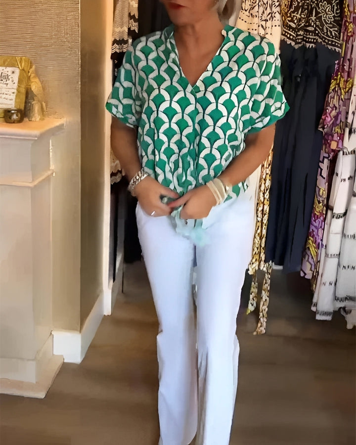 Leona - Stilvolles Damenoberteil mit Design