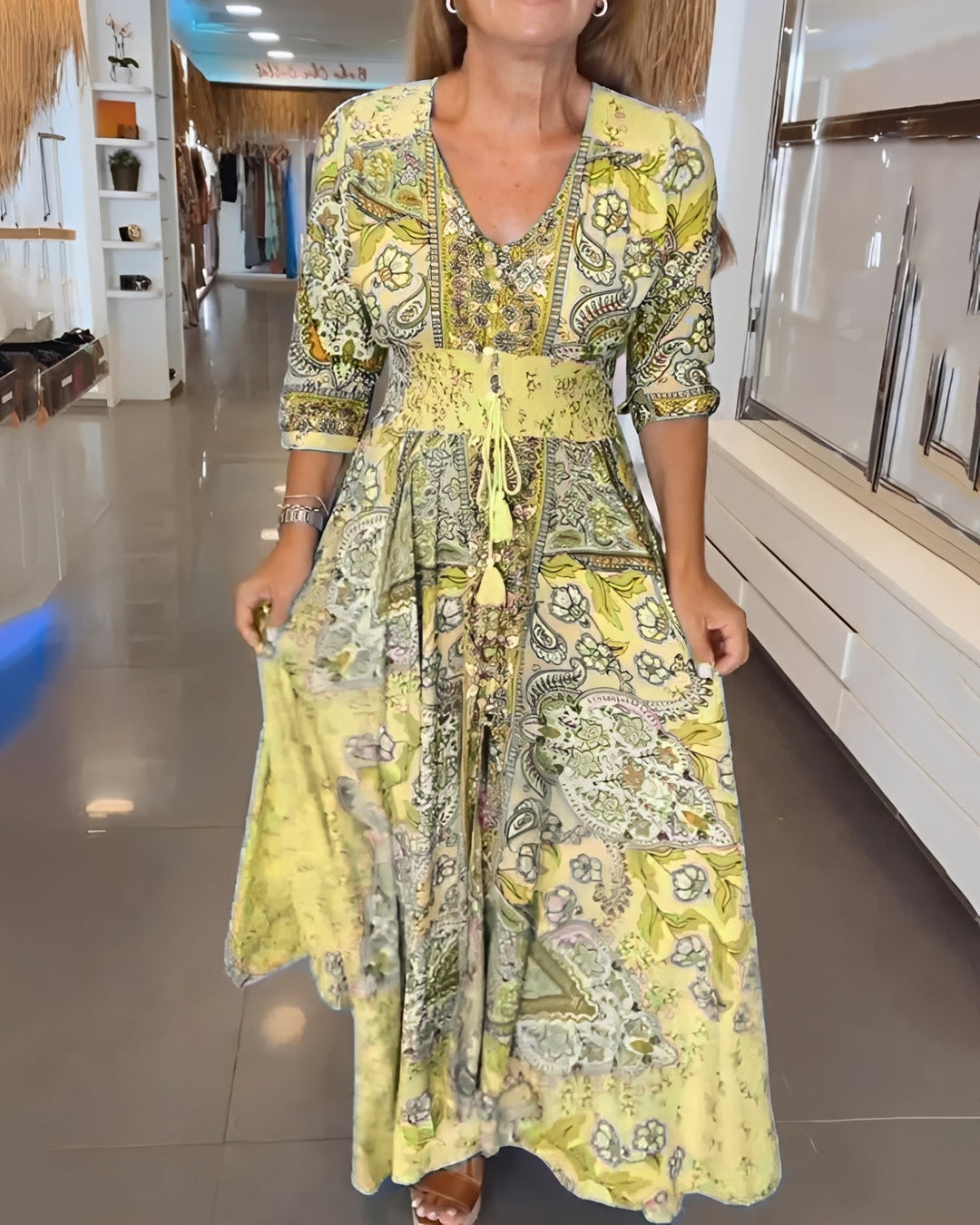 Jasmin - Elegantes Kleid mit V-Ausschnitt und Print für Damen