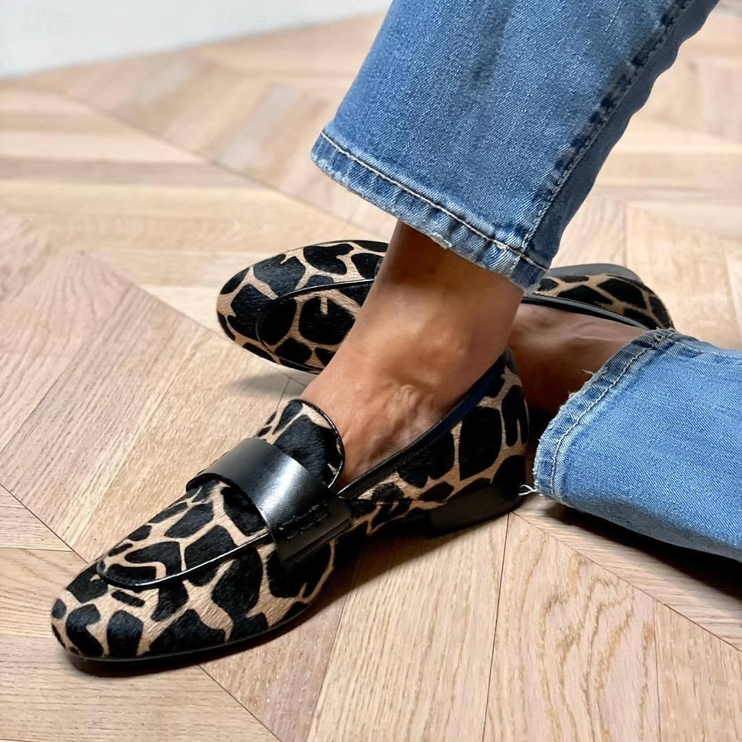 Katherina - Damen-Loafer mit schwarzem Detail im stilvollen Design
