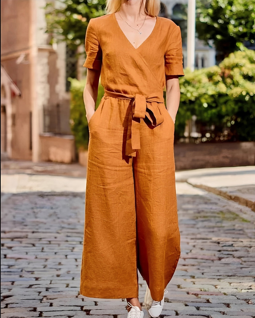 Gabriella - Damen Jumpsuit mit Gürtel im lässigen Stil