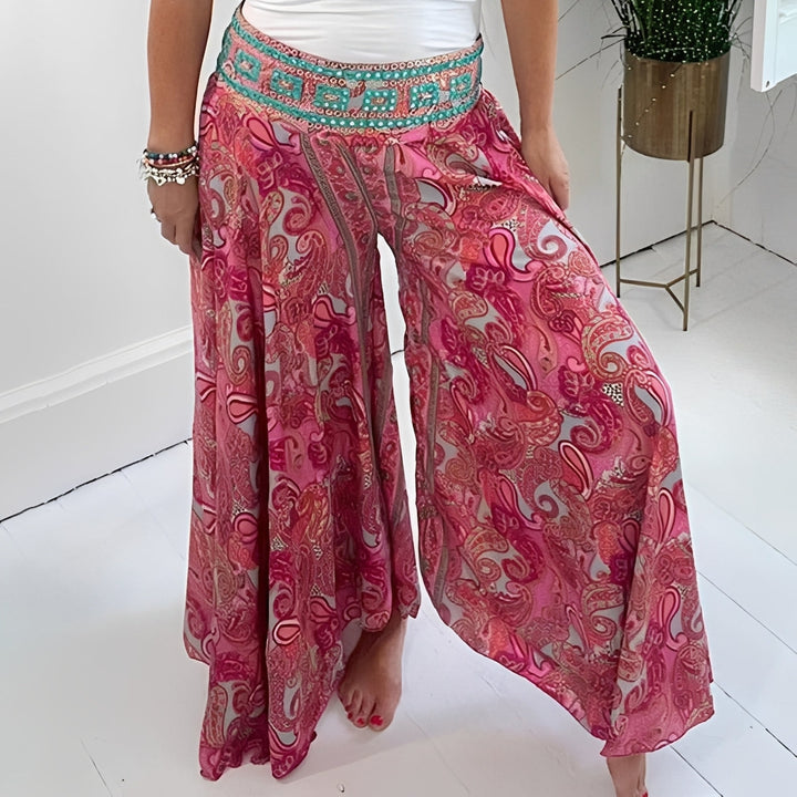 Jasmin - Stilvoller Damenrock mit Ethno-Muster