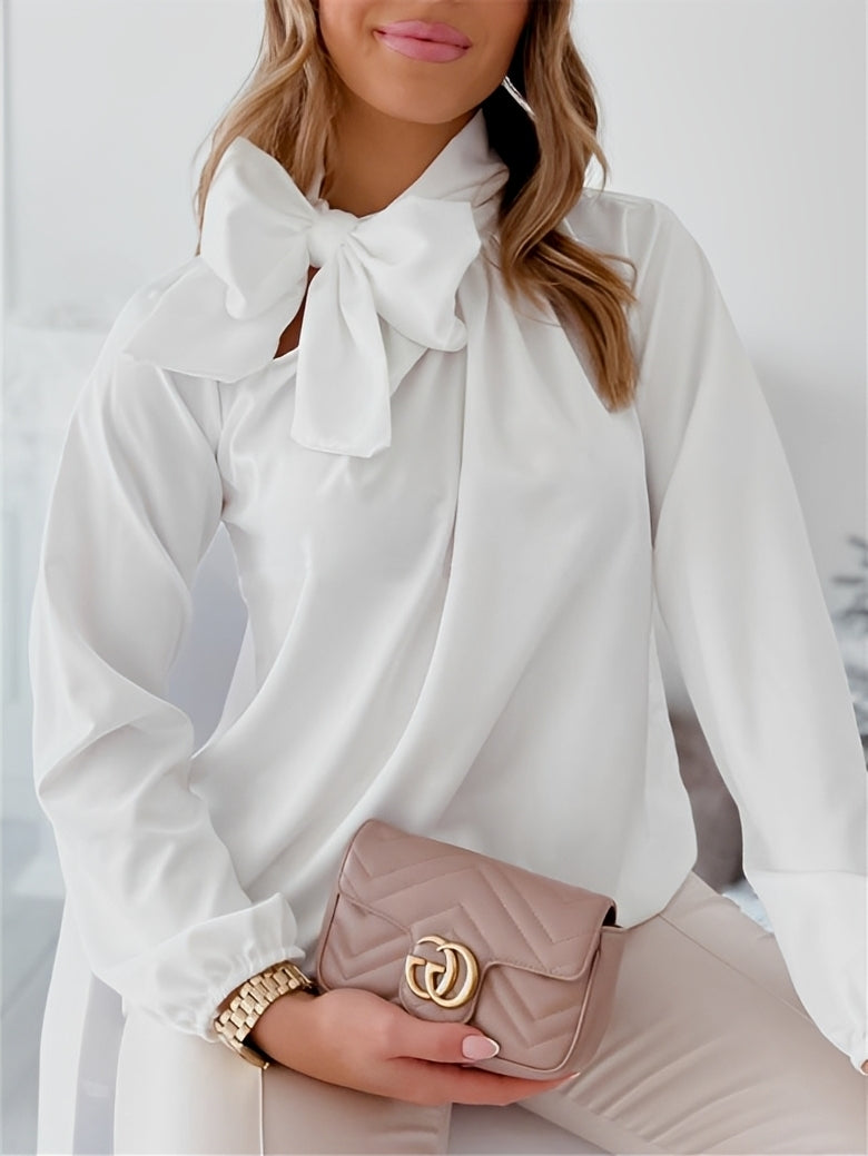 Juliette – Elegante Bluse mit Schleifenkragen