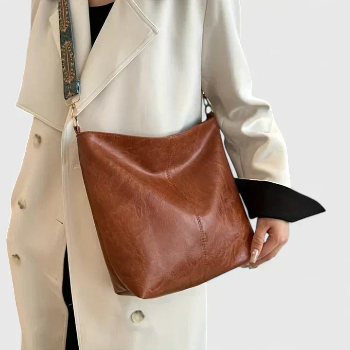 Kirsten | Damen Schultertasche mit einzigartigem Stil
