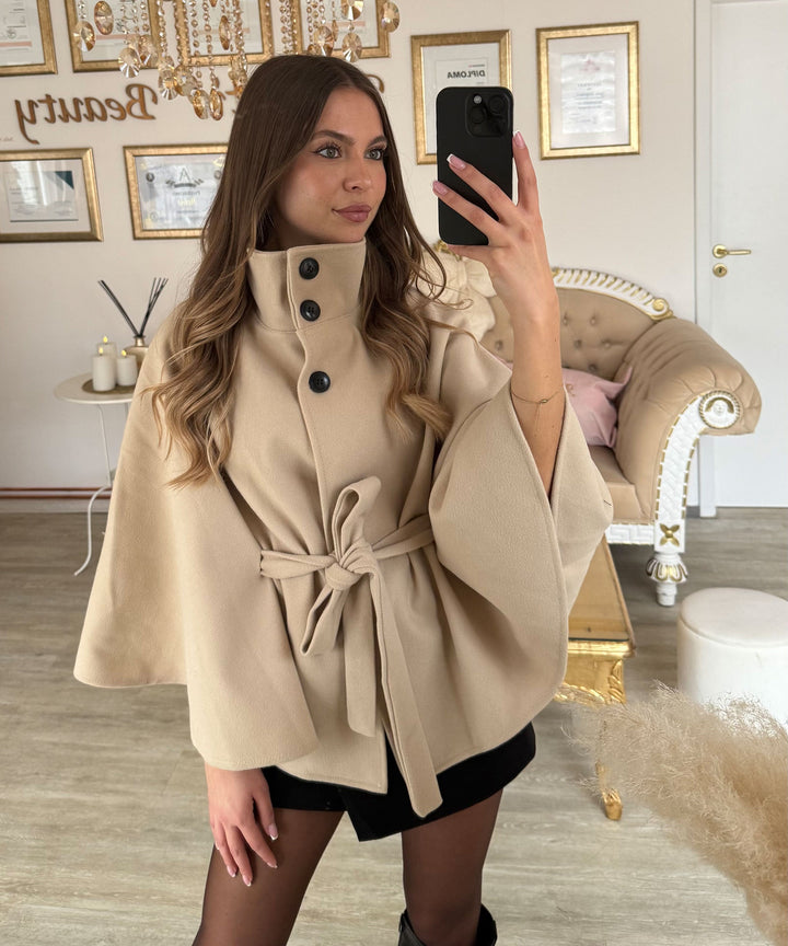 Poncho Karah Beige Ladypolitan ♡