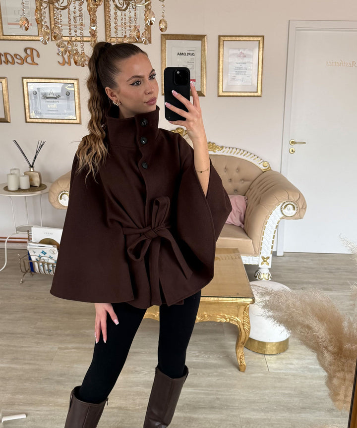 Poncho Karah Braun Ladypolitan ♡