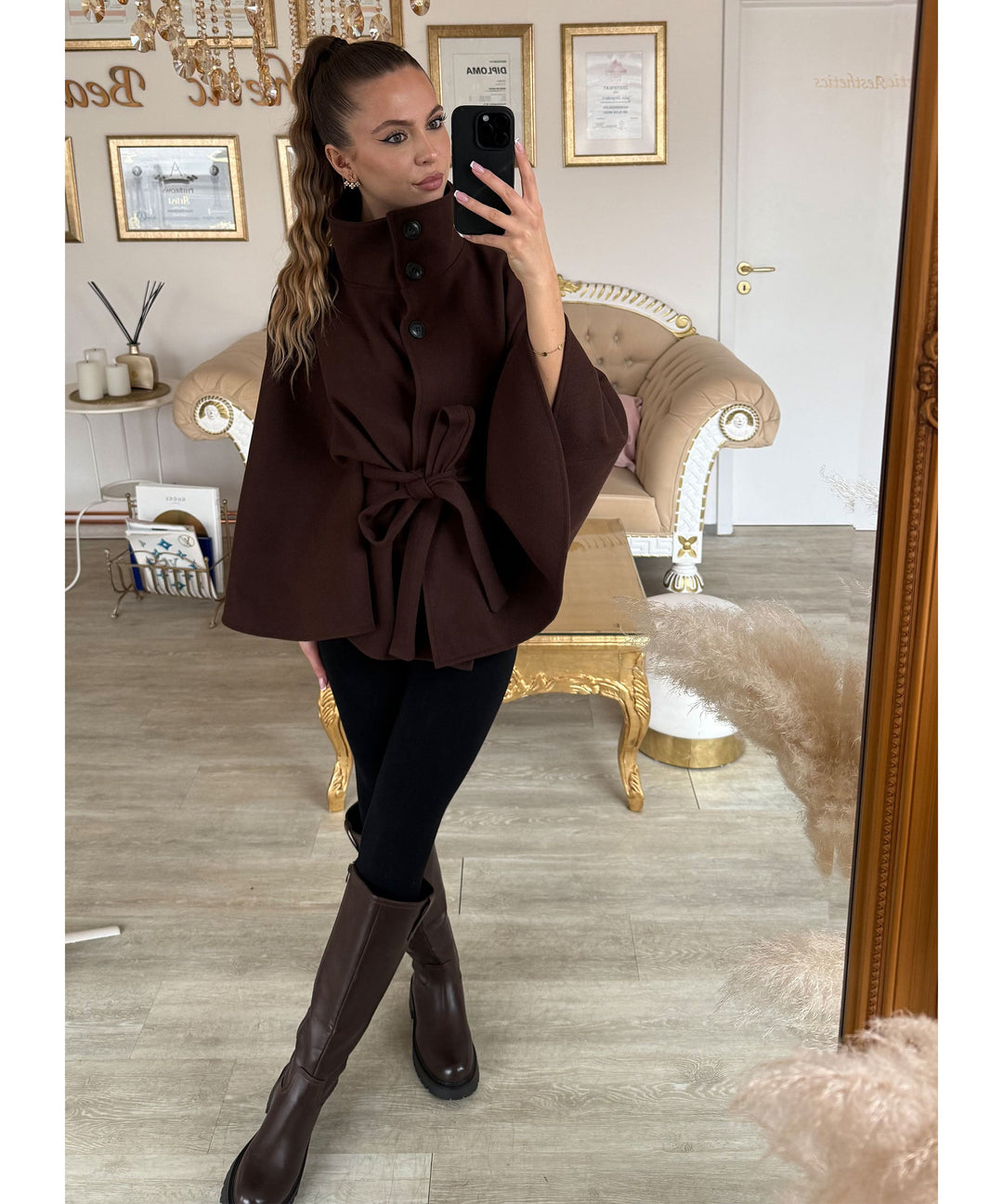 Poncho Karah Braun Ladypolitan ♡