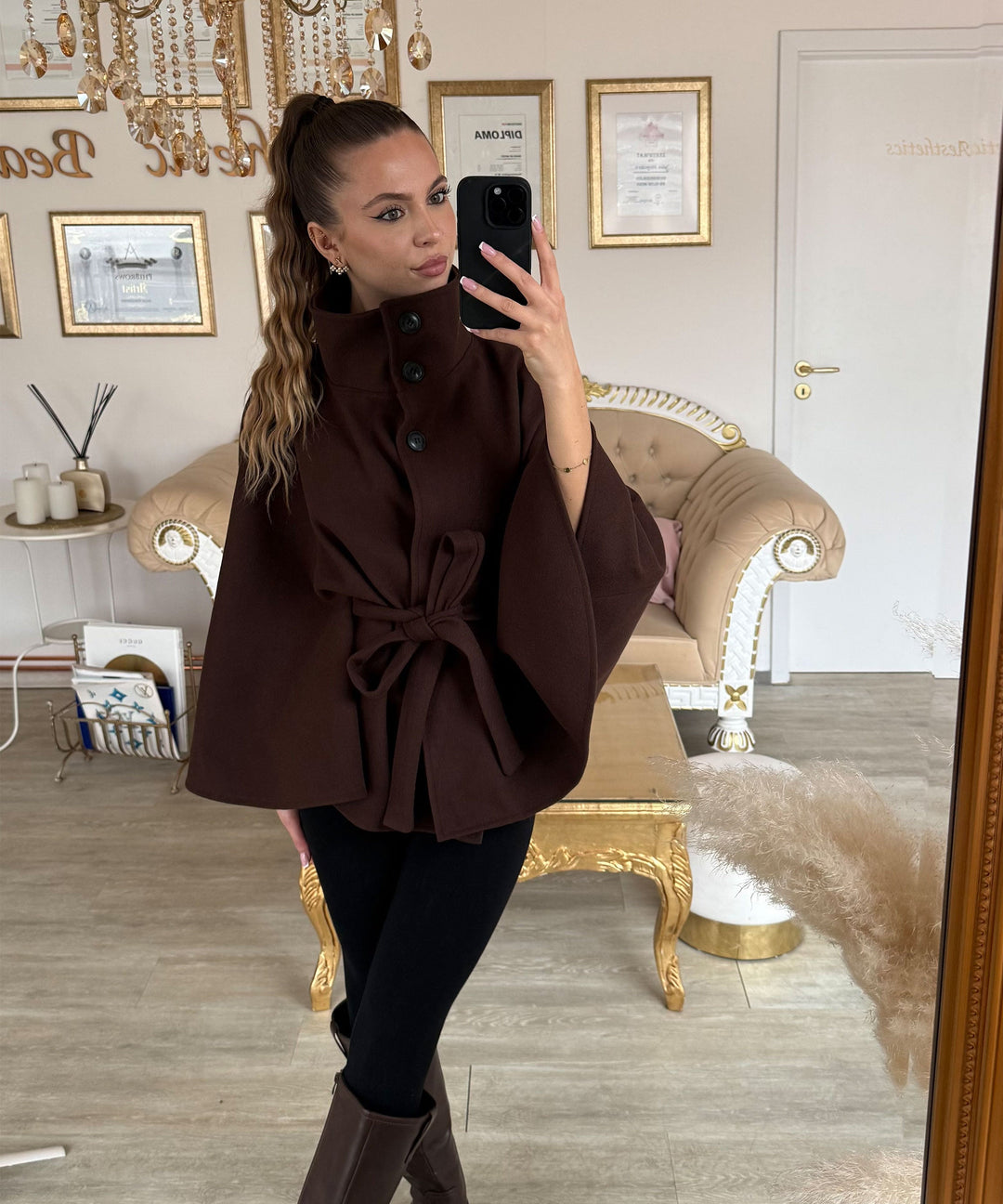 Poncho Karah Braun Ladypolitan ♡