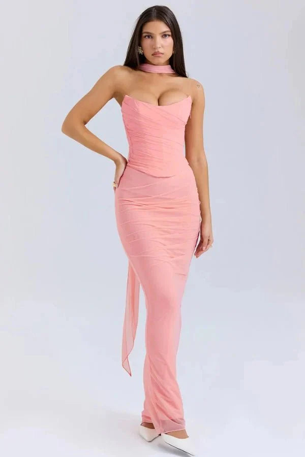 Hailey Kleid – Trägerloses Corsagen-Maxikleid mit Raffung