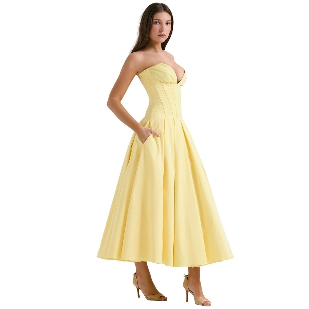 Laarni Kleid – Elegantes Korsett-Midi-Kleid für besondere Anlässe