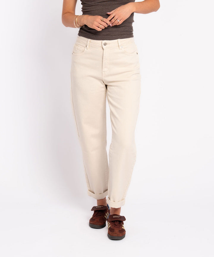 Stretch Mom Jeans Leava Beige Ladypolitan ♡