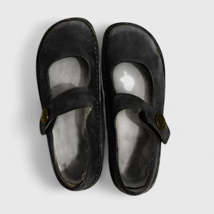 Orthopädische Damenschuhe mit verstellbarem Riemen