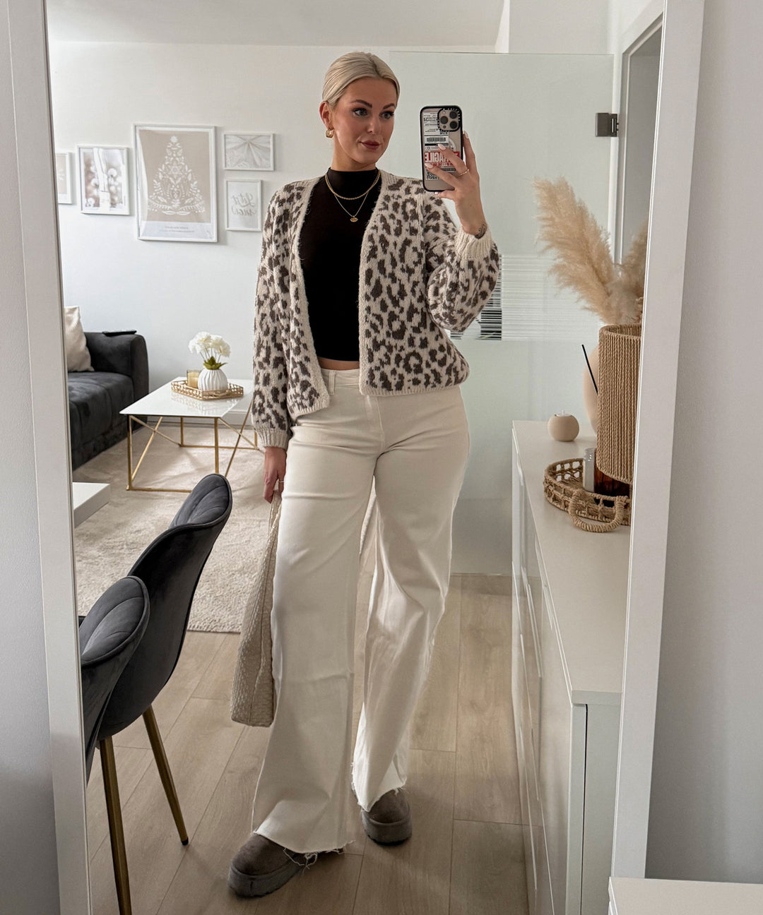 Extra Long Stretch Mid Waist Wide Leg Jeans Zerra Beige Ladypolitan ♡