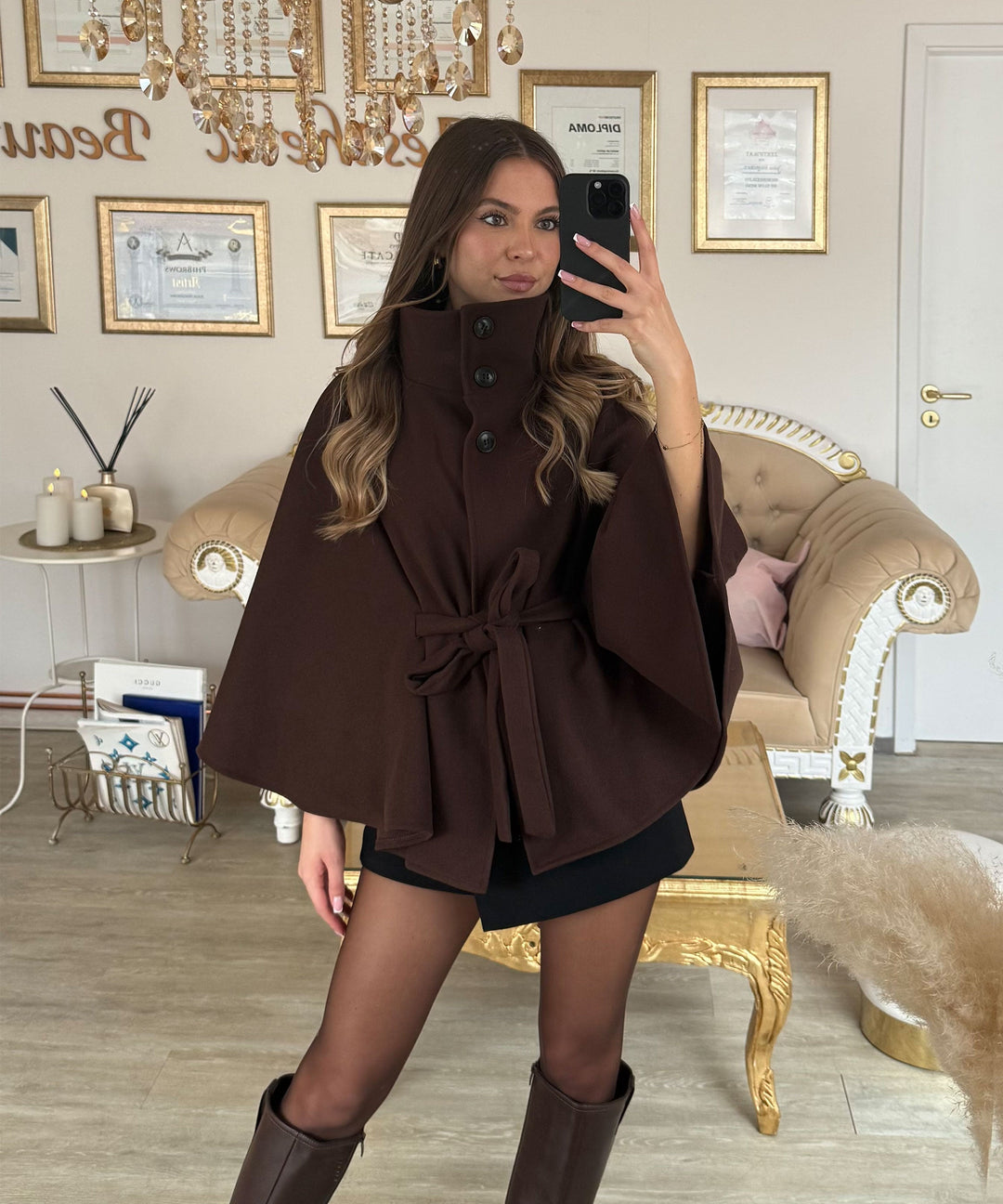 Poncho Karah Braun Ladypolitan ♡