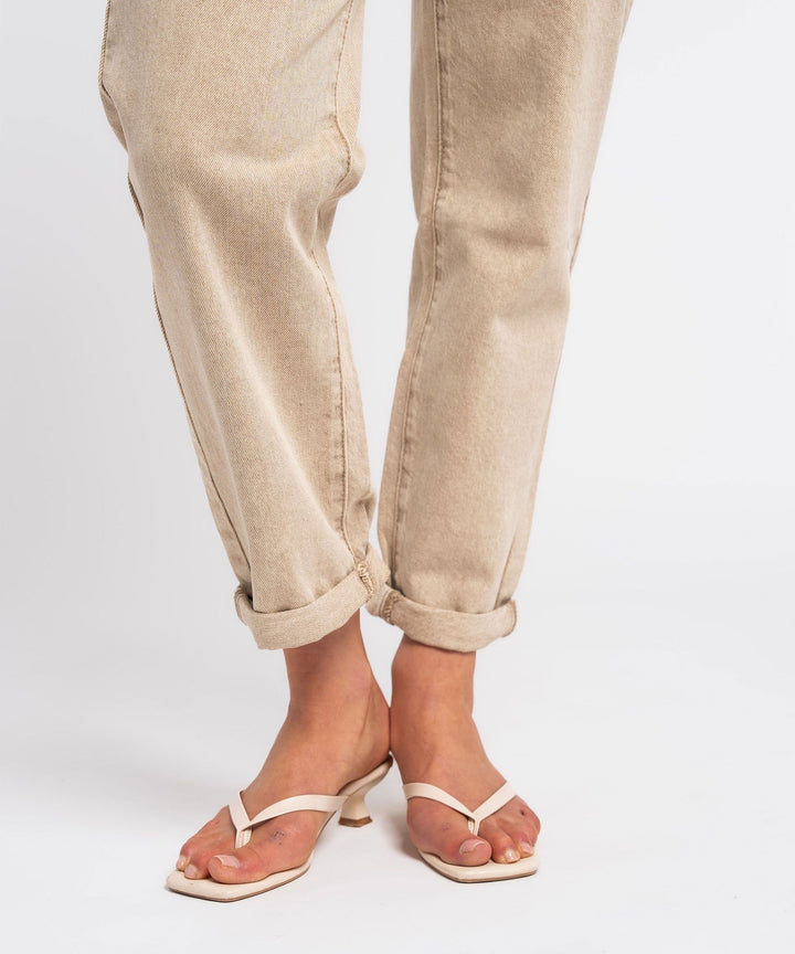 Stretch Mom Jeans Leava Taupe Ladypolitan ♡